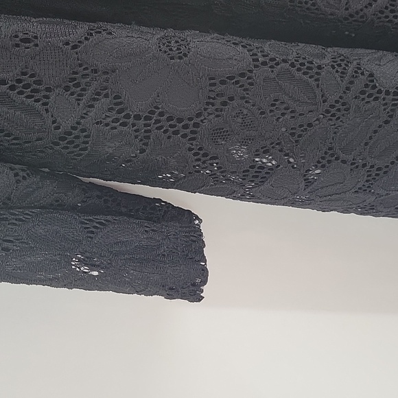Elegant Lace Kimono Black - Picture 15 of 15